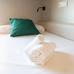 Hotel Residencia Bravo Students, Granada